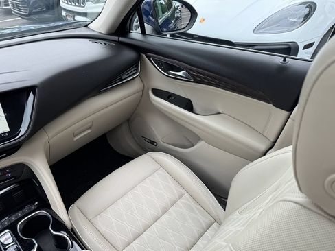Used 2023 Buick Envision Avenir AWD/4WD image 15