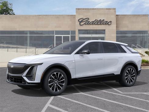 New 2026 Cadillac Lyriq Sport image 2