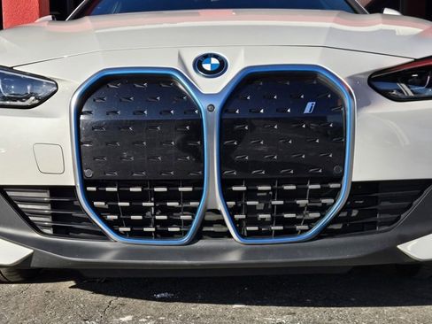 Used 2023 BMW i4 eDrive40 w/ Premium Package image 13