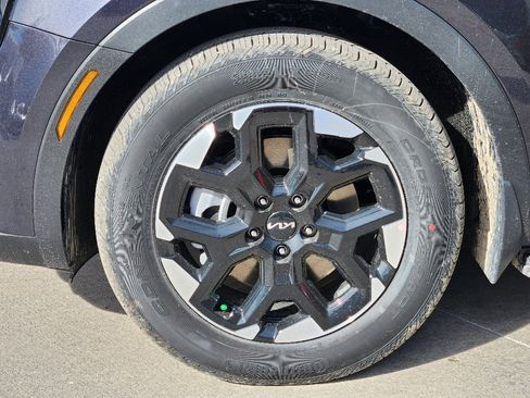 New 2026 Kia Sorento S w/ S Panoramic Sunroof Package image 7