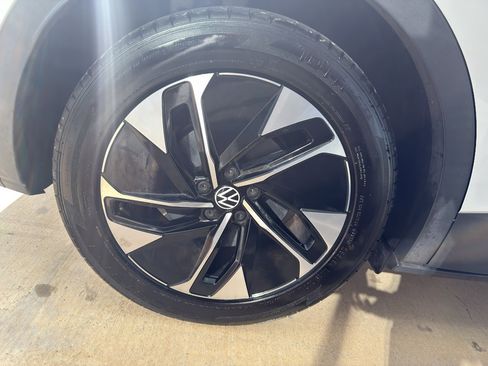 Used 2022 Volkswagen ID.4 Pro S image 19