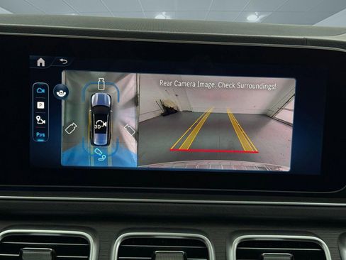 New 2026 Mercedes-Benz GLS 450 4MATIC image 30