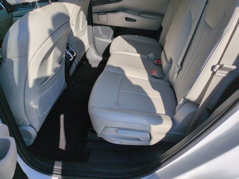 Used 2023 Kia Sorento S w/ Panoramic Sunroof Package FWD image 34