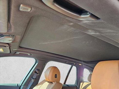 Used 2021 BMW X5 sDrive40i w/ M Sport Package image 9