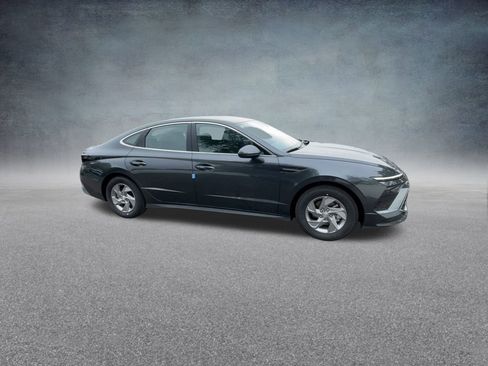 Used 2026 Hyundai Sonata SE image 27