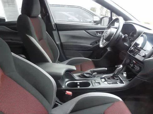Used 2022 Subaru Impreza 2.0i Sport image 14