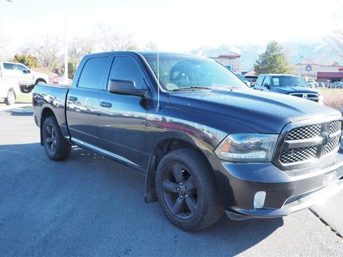 Used 2015 RAM 1500 ST w/ ST Popular Equipment Group image 3