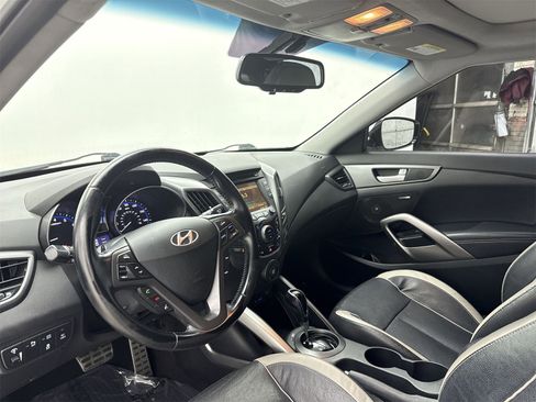 Used 2015 Hyundai Veloster Turbo w/ Option Group 04 image 11