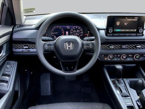 Used 2024 Honda Accord EX image 6