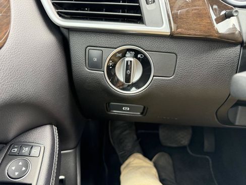 Used 2014 Mercedes-Benz ML 350 4MATIC image 31