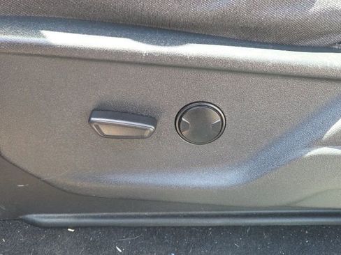 Used 2025 Ford F150 XLT w/ Equipment Group 301A Standard image 22