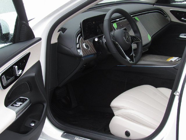 Certified 2026 Mercedes-Benz E 350 4MATIC Sedan image 8
