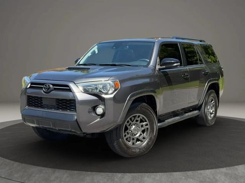 Used 2020 Toyota 4Runner Venture w/ Moonroof Package AWD/4WD image 1