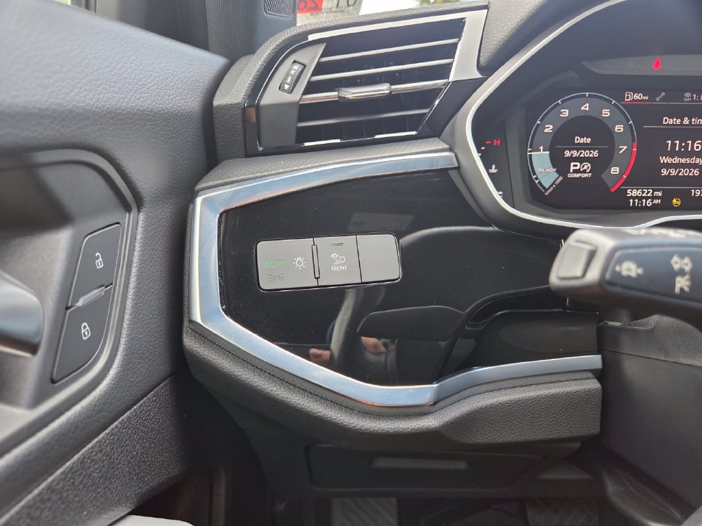 Used 2023 Audi Q3 2.0T Premium AWD/4WD image 12