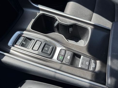 Used 2022 Honda Accord Sport image 16