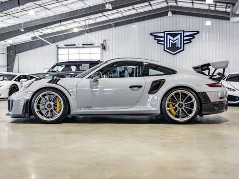 Used 2019 Porsche 911 GT2 RS w/ Weissach Package image 3