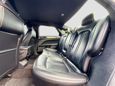 Used 2020 Lincoln MKZ Standard image 25