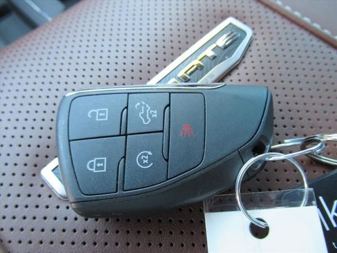 Used 2025 GMC Sierra 2500 Denali Ultimate image 30