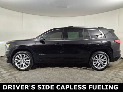 Used 2024 GMC Acadia Denali w/ Super Cruise Package image 2