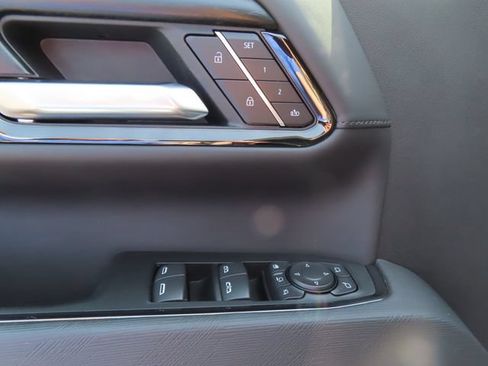 Certified 2026 GMC Sierra 2500 AT4X w/ AT4X AEV Edition AWD/4WD image 14