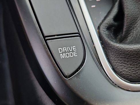 Used 2022 Kia Soul LX FWD image 24