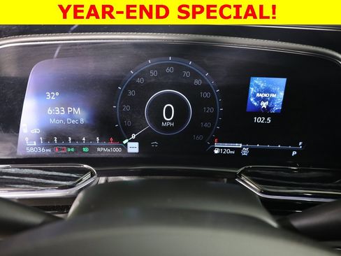 Used 2021 Cadillac Escalade ESV Sport w/ Driver Assist Tech Package image 14