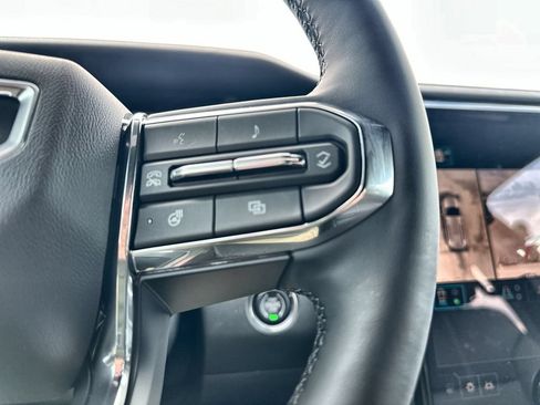New 2026 GMC Acadia Elevation w/ Elevation Premium Package FWD image 32