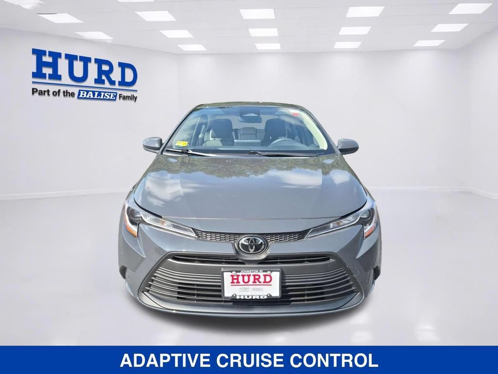 Used 2024 Toyota Corolla LE FWD image 8
