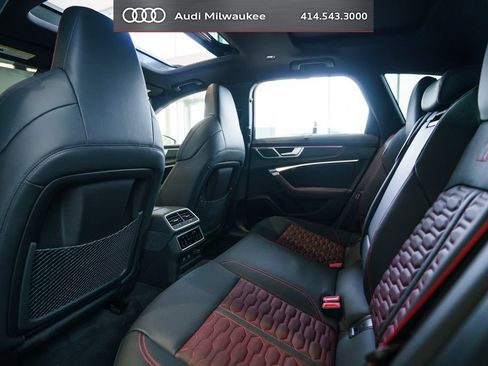 Used 2024 Audi RS 6 performance AWD/4WD image 43
