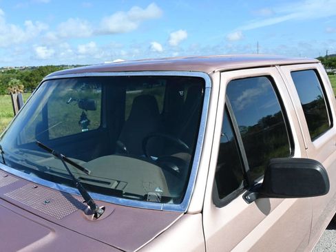 Used 1996 Ford F250 4x4 Crew Cab image 48