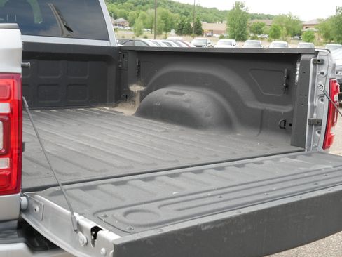 Used 2024 RAM 2500 Big Horn w/ Safety Group AWD/4WD image 18