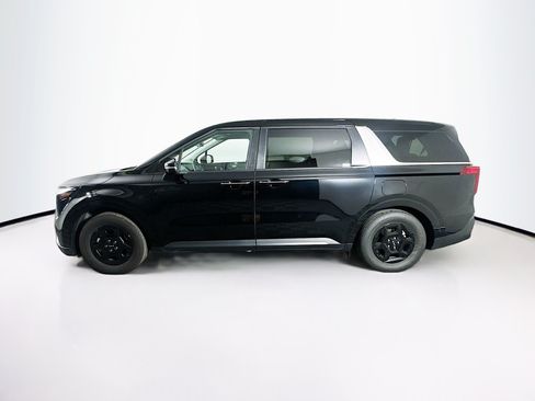 Used 2026 Kia Carnival FWD image 4