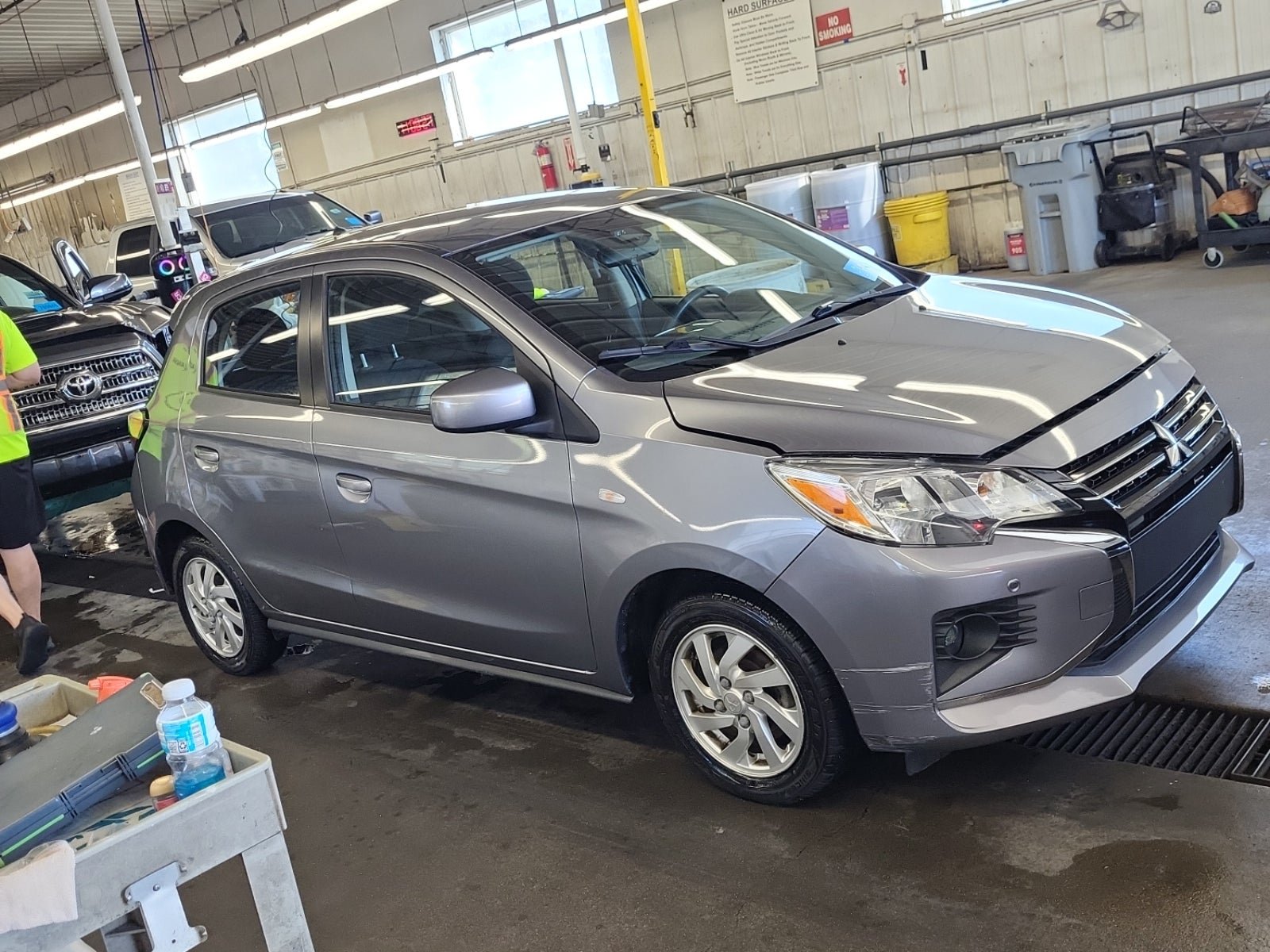 Used 2022 Mitsubishi Mirage ES FWD image 2