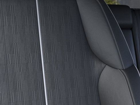 New 2025 Cadillac Optiq Sport 2 w/ LPO, Floor Liner Package image 21