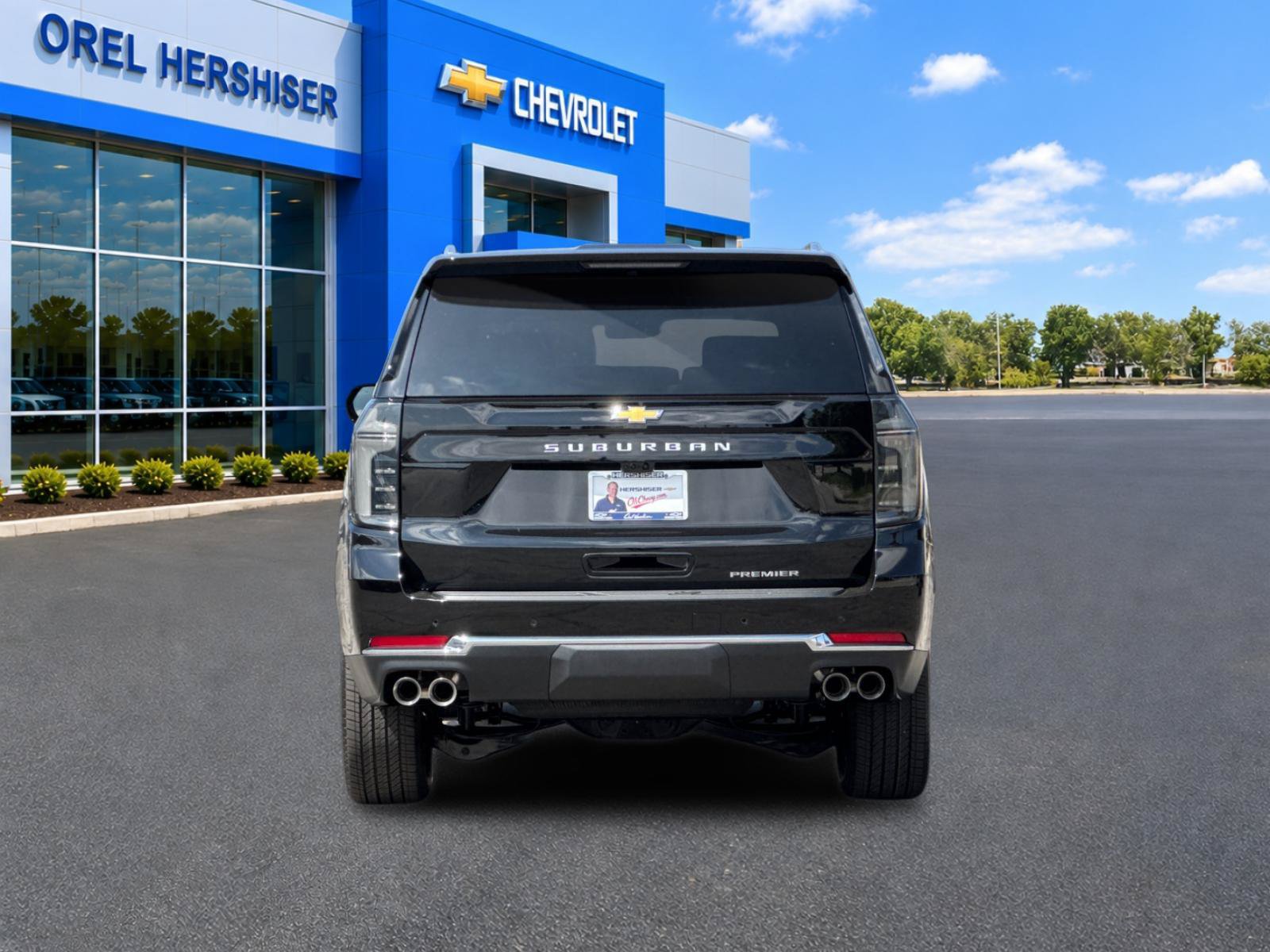 New 2026 Chevrolet Suburban Premier RWD image 5