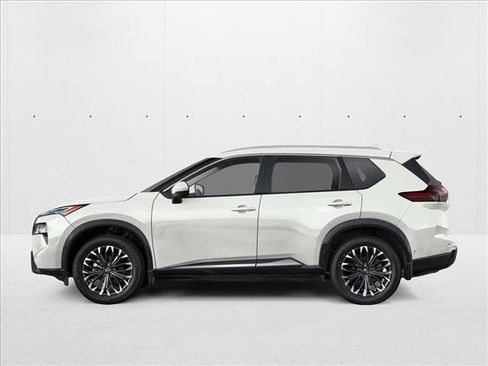 New 2026 Nissan Rogue Platinum image 3