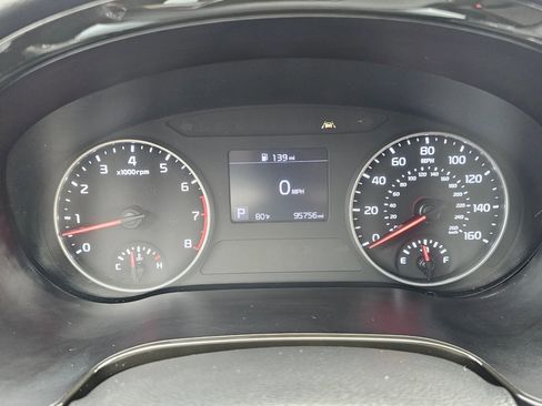 Used 2023 Kia Seltos Nightfall Edition image 11