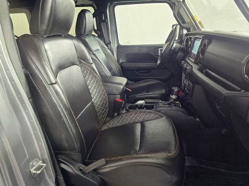 Used 2021 Jeep Wrangler Unlimited Sahara image 46