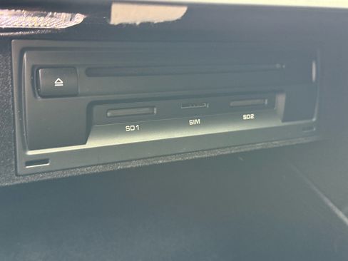 Used 2019 Porsche Panamera 4 image 47