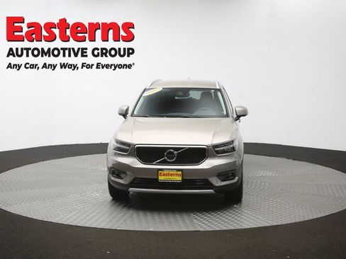 Used 2022 Volvo XC40 T4 Momentum FWD image 54
