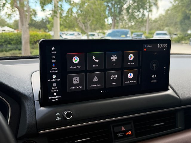 Used 2026 Honda Pilot Elite image 25