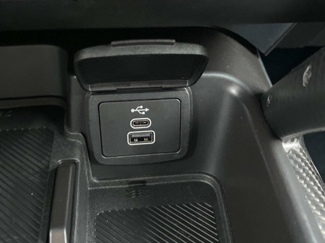 New 2026 Ford Bronco Raptor w/ Interior Carbon Fiber Pack AWD/4WD image 23