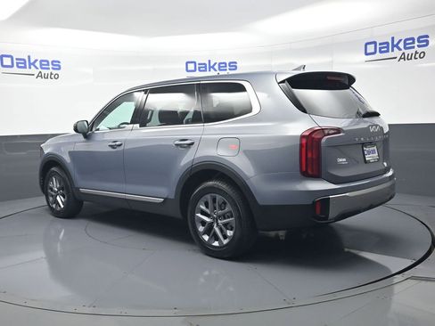 New 2025 Kia Telluride LX FWD image 6