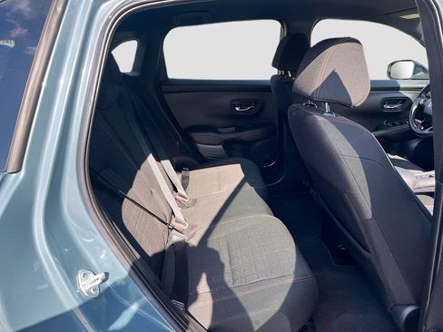 Used 2025 Honda HR-V Sport image 26