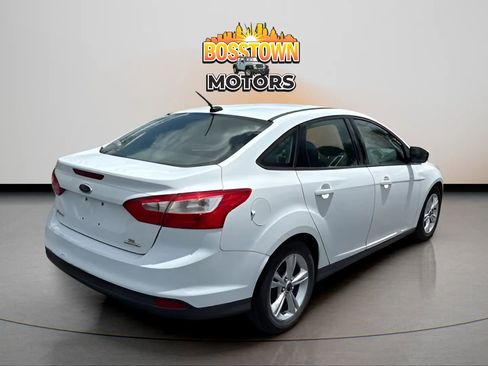 Used 2014 Ford Focus SE FWD image 5