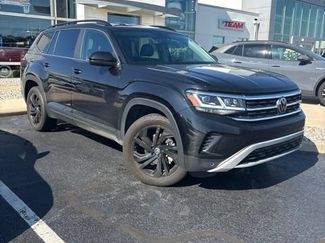 Used 2023 Volkswagen Atlas SE w/ Black Wheel Package AWD/4WD video 1