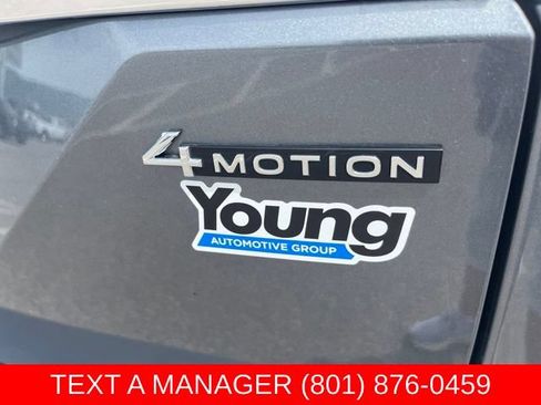 Used 2024 Volkswagen Atlas SE AWD/4WD image 11