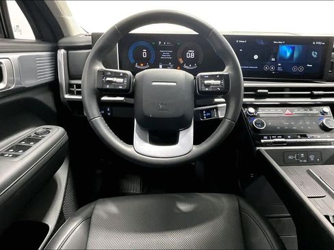 Used 2025 Hyundai Santa Fe XRT AWD/4WD image 6