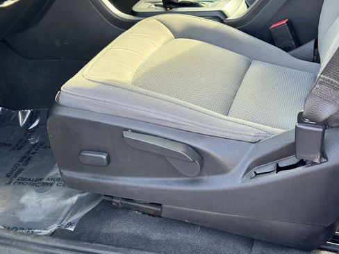 Used 2021 Chevrolet Colorado W/T w/ Custom Special Edition image 25