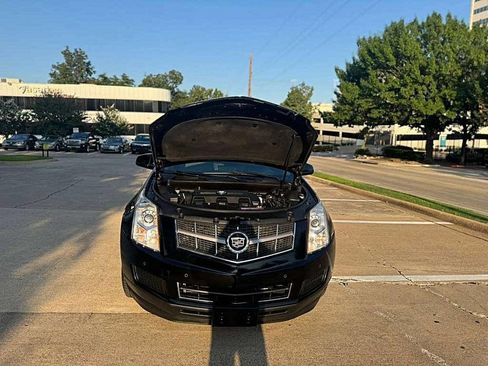 Used 2012 Cadillac SRX Luxury image 28